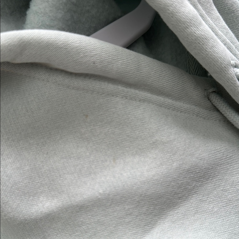 NWOT Men’s Hurley Green Hoodie - Picture 5 of 5